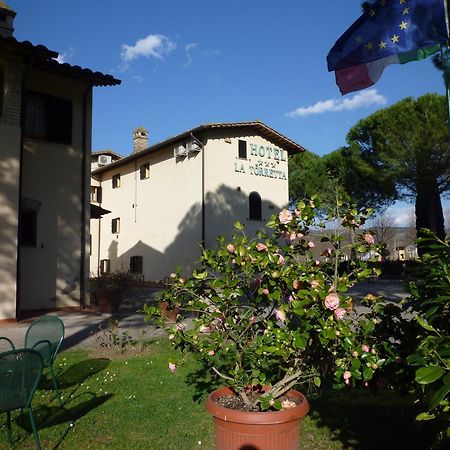 אסיסי Hotel La Torretta מראה חיצוני תמונה