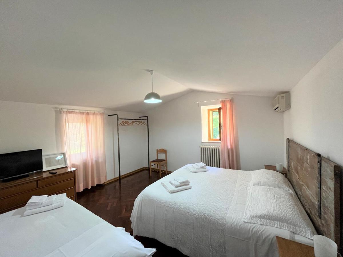 אסיסי Hotel La Torretta מראה חיצוני תמונה