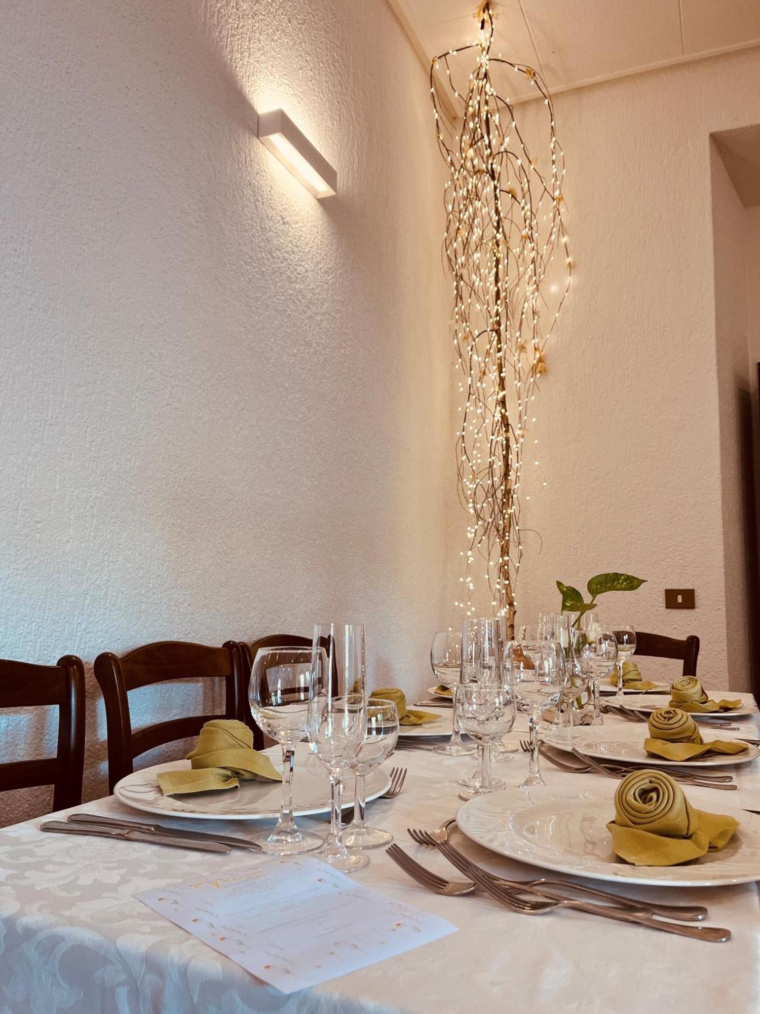 אסיסי Hotel La Torretta מראה חיצוני תמונה